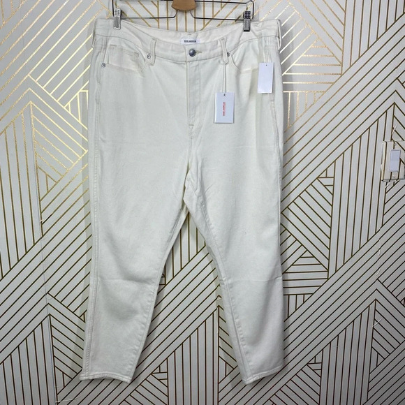 Good American Good Curve Skinny Crop Jeans Ecru - Picture 2 of 12